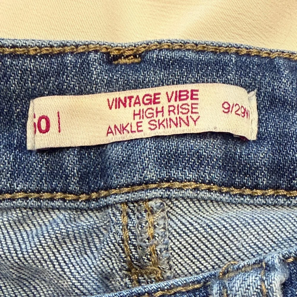 SO Juniors Vintage Vibe High Rise Ankle Skinny Jeans Blue Distressed Size 9/29W - Picture 2 of 14